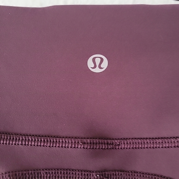 Lululemon All The Right Places Crop II  Legging Size 8 - Picture 10 of 15
